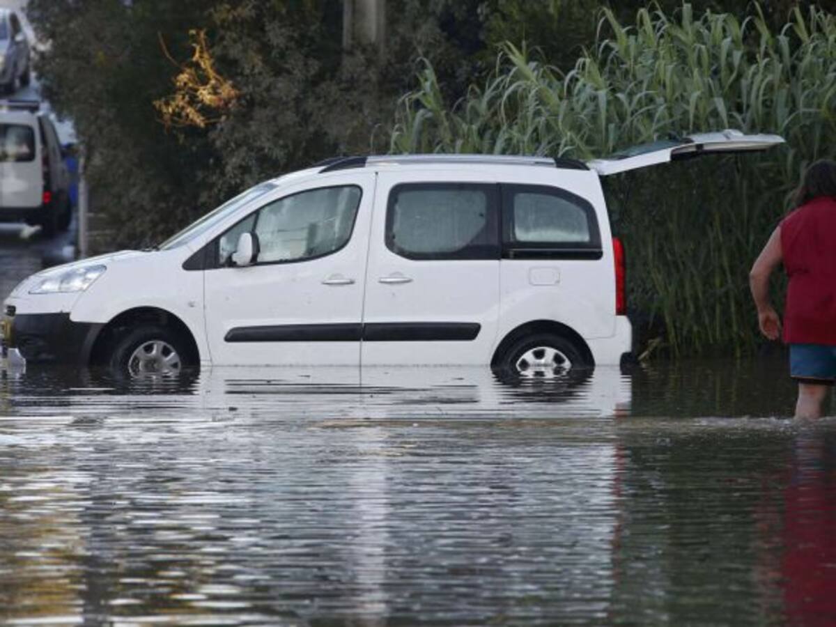Una violenta tormenta provoca al menos 17 muertos en la Costa Azul francesa