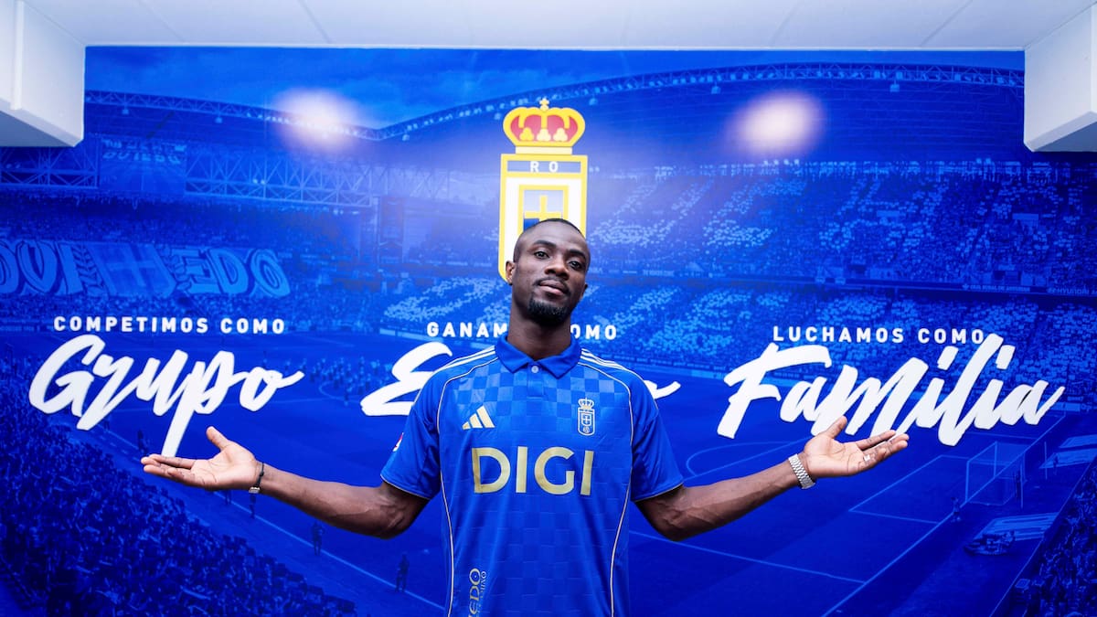 Eric Bailly apuntala la defensa del Real Oviedo
