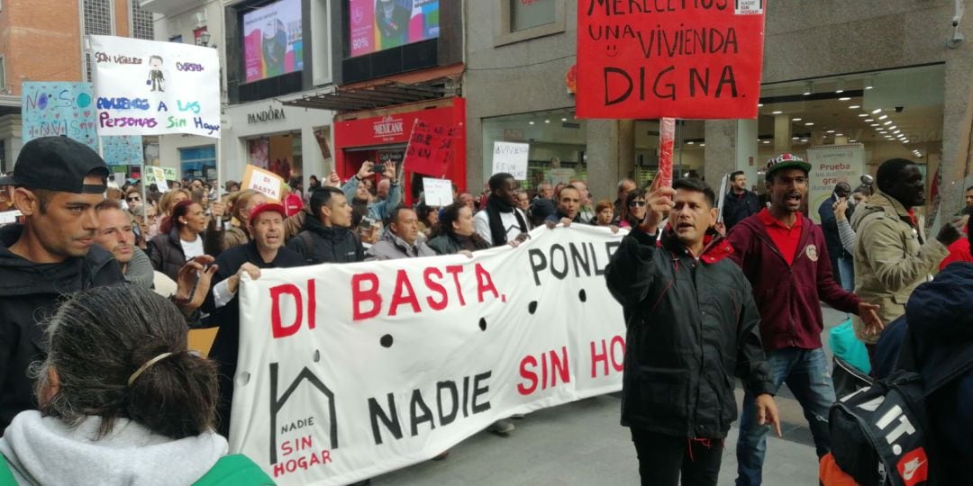 Manifestantes este jueves en las calles del centro de Madrid.