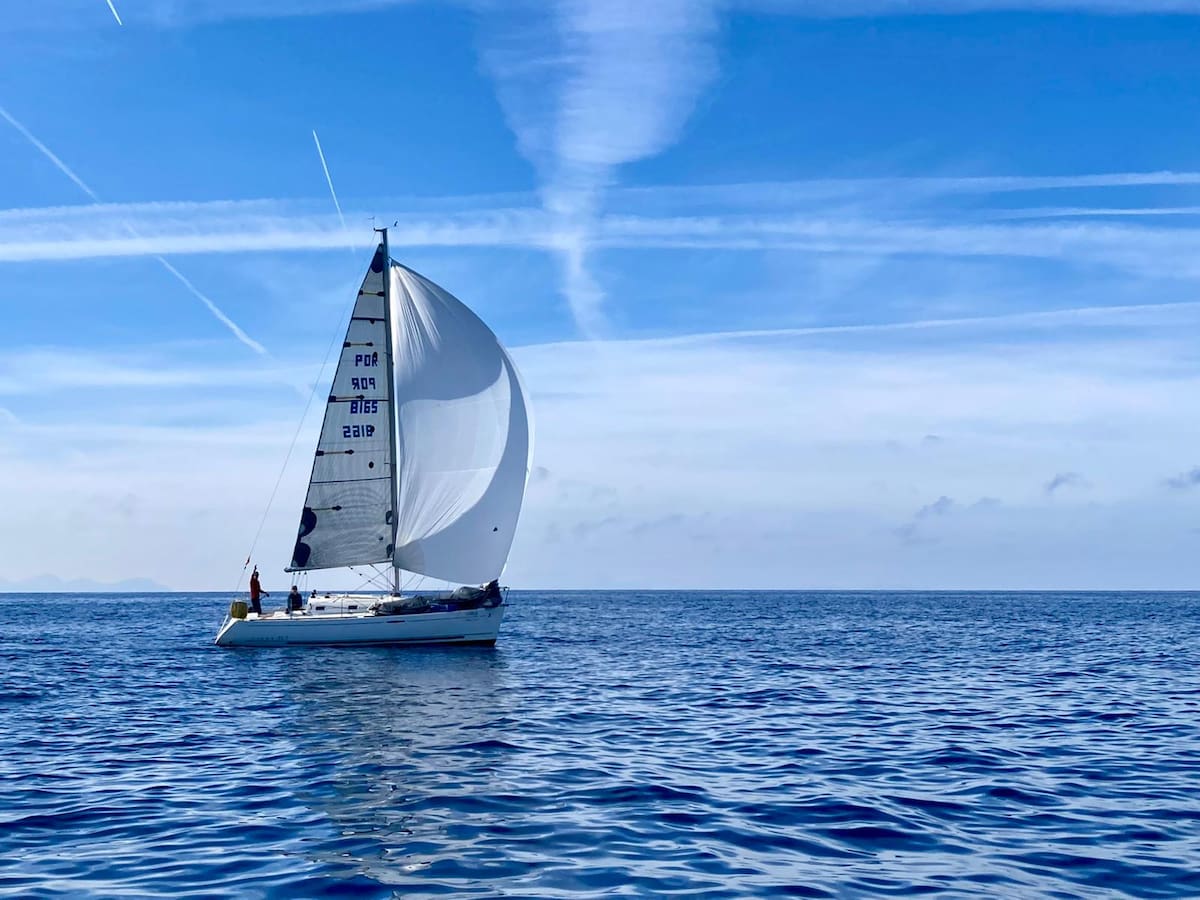 Chica Txeca guanya el Trofeu Siroco de vela