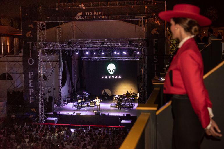 Imagen del concierto ofrecido por Juanes en el patio de La Tonelería