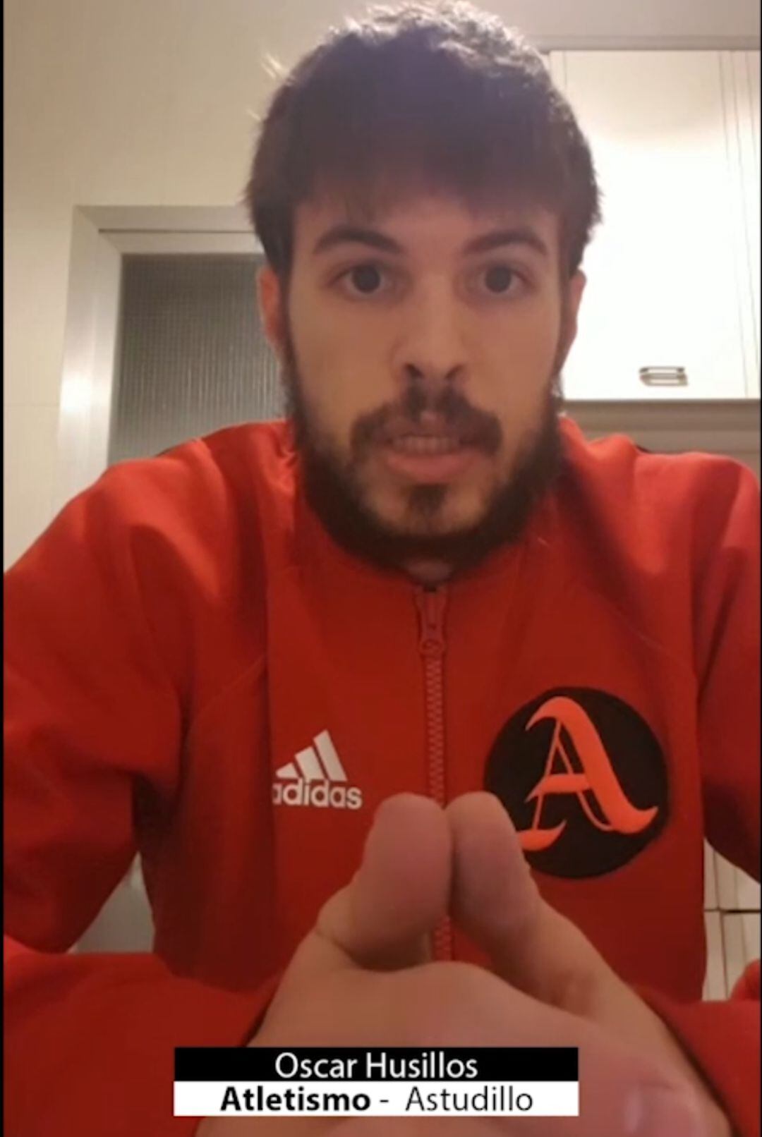 Diputación y deportistas palentinos ponen en marcha la campaña "Yo entreno en Casa", en la imagen, Oscar Husillos