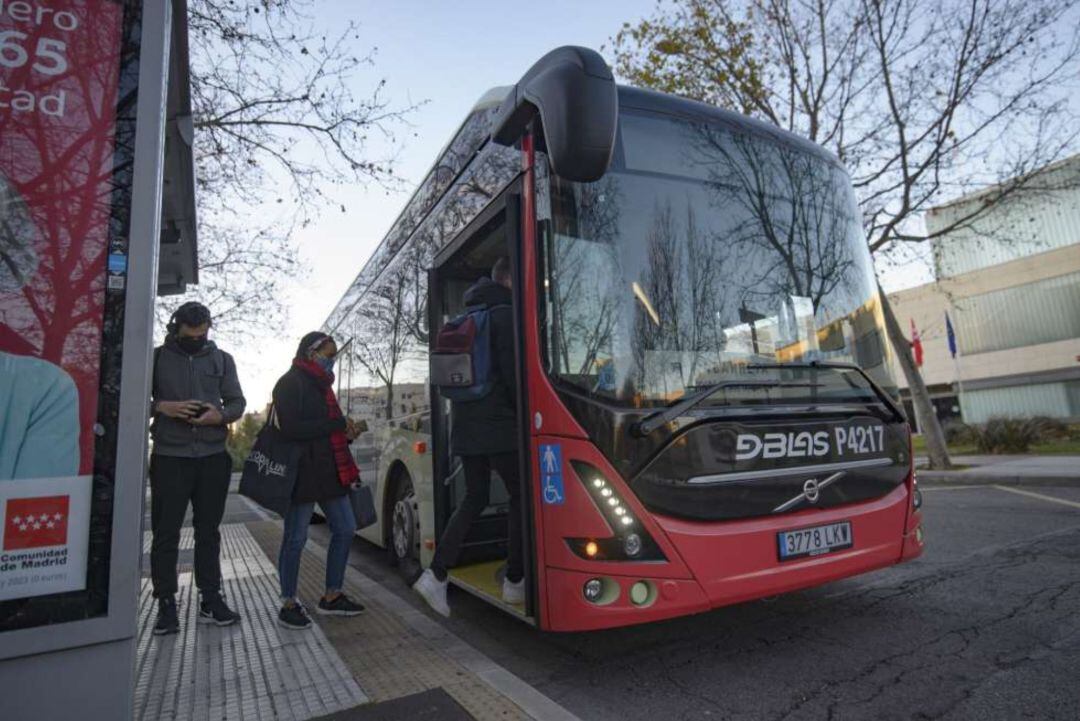 Autobús eléctrico del Consorcio Regional de Transportes