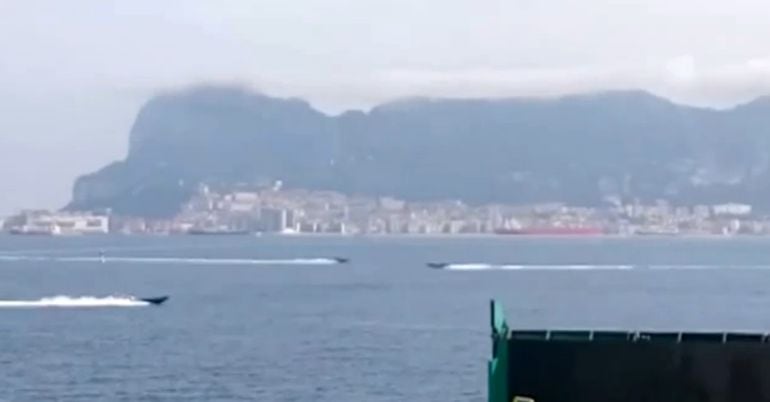 Planeadoras en la Bahía de Algeciras