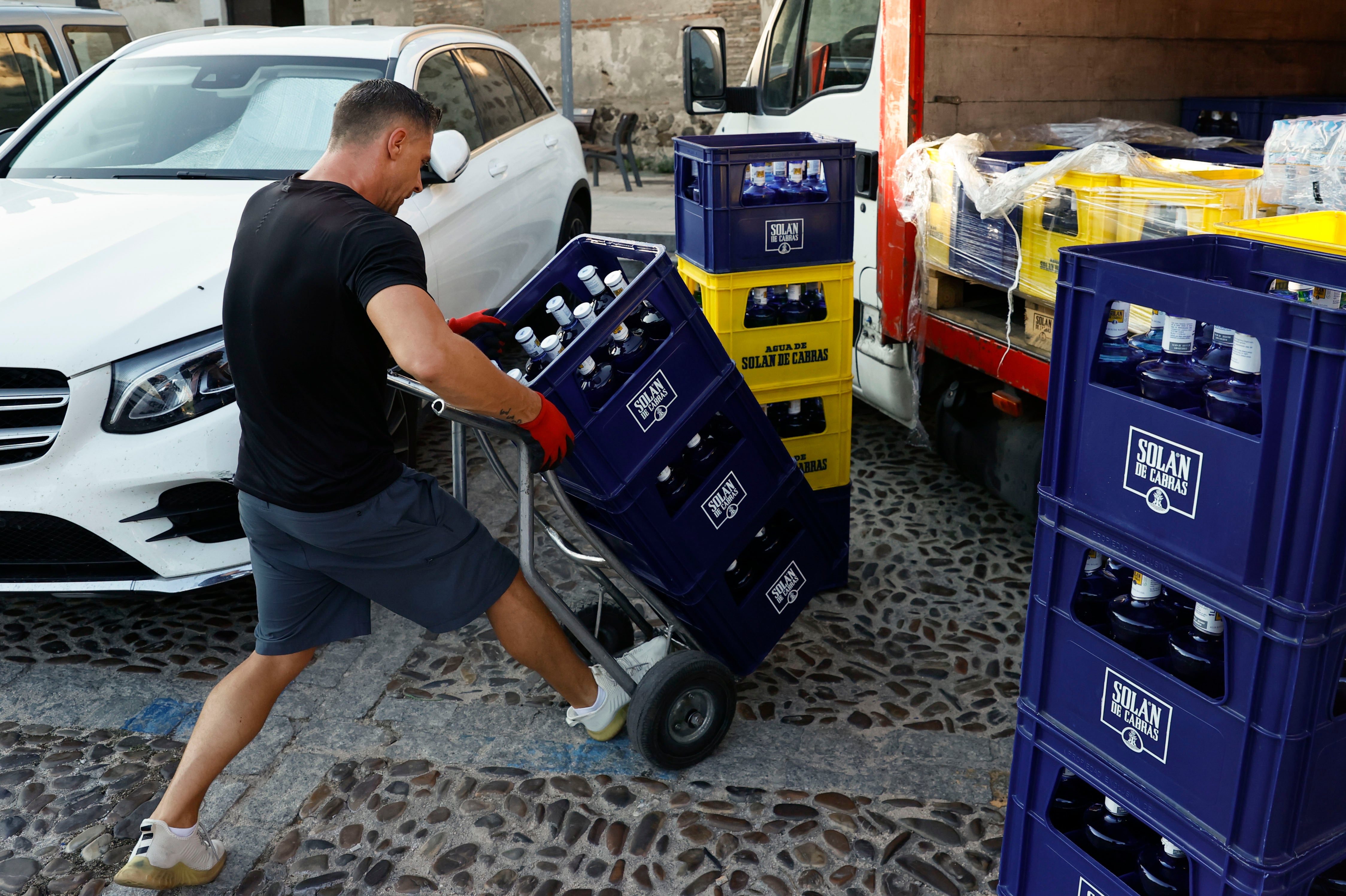 Un trabajador de distribución hostelera