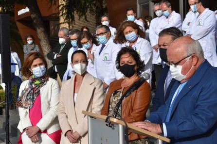 Visita del Consejero de Salud y Familias a Linares