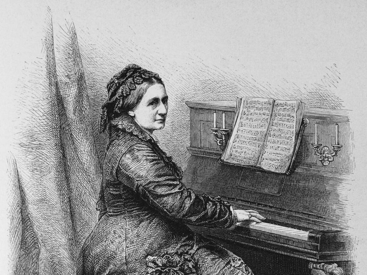 Xosé Aviñoa: "Quan la dona es casava el marit l'obligava a deixar la música"