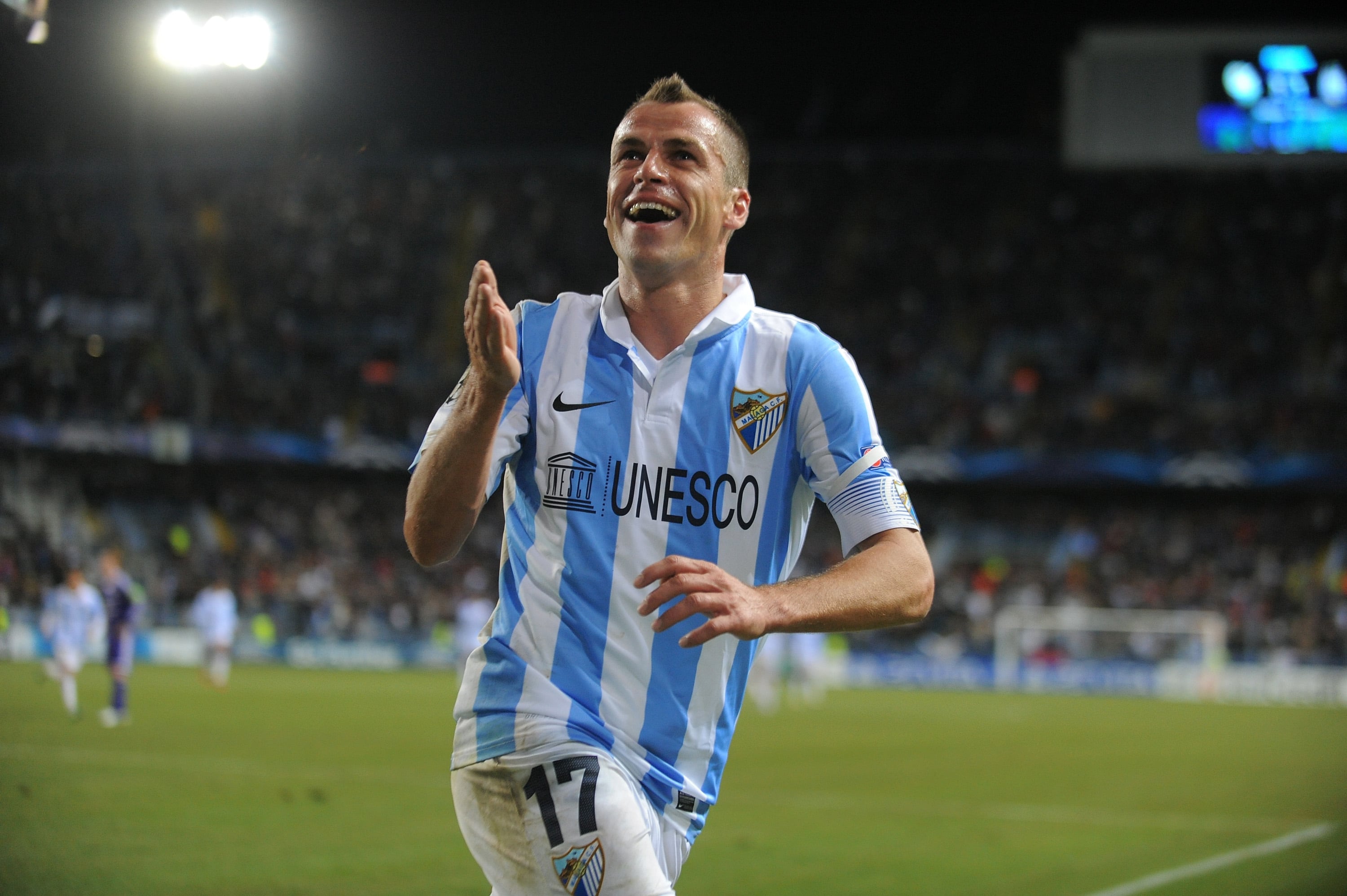 Duda celebra un gol con el Málaga CF en la Champions League