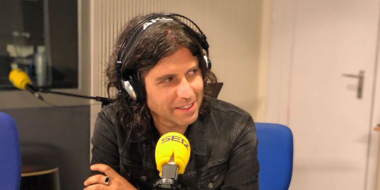 Raúl Gutiérrez, Rulo, guitarra y vocalista de Rulo y la Contrabanda, durante su entrevista