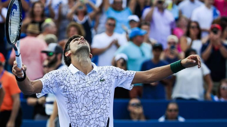 Djokovic mira al cielo tras completar el último Master 1000 que le faltaba