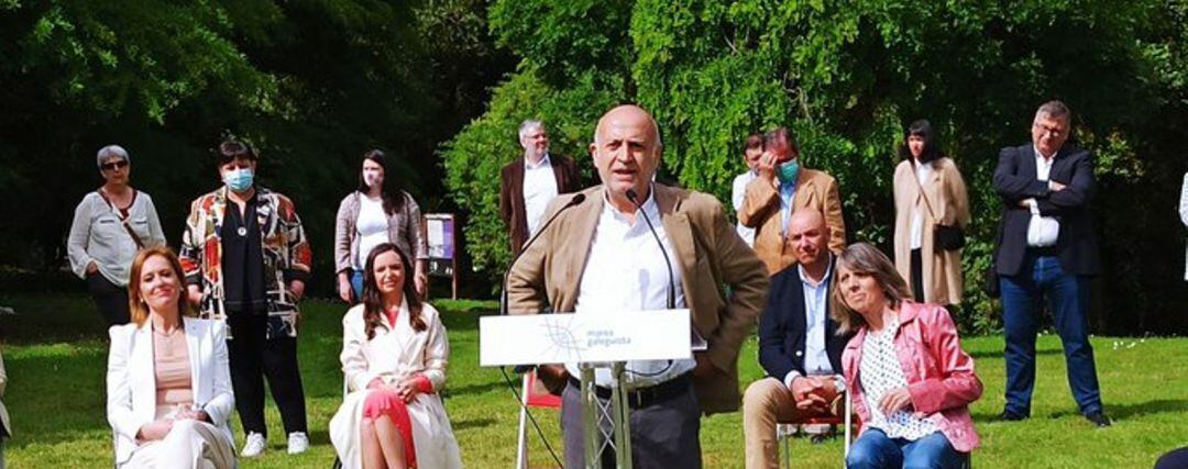 Pancho Casal, Candidato a la Xunta de Galicia, en un acto de su partido