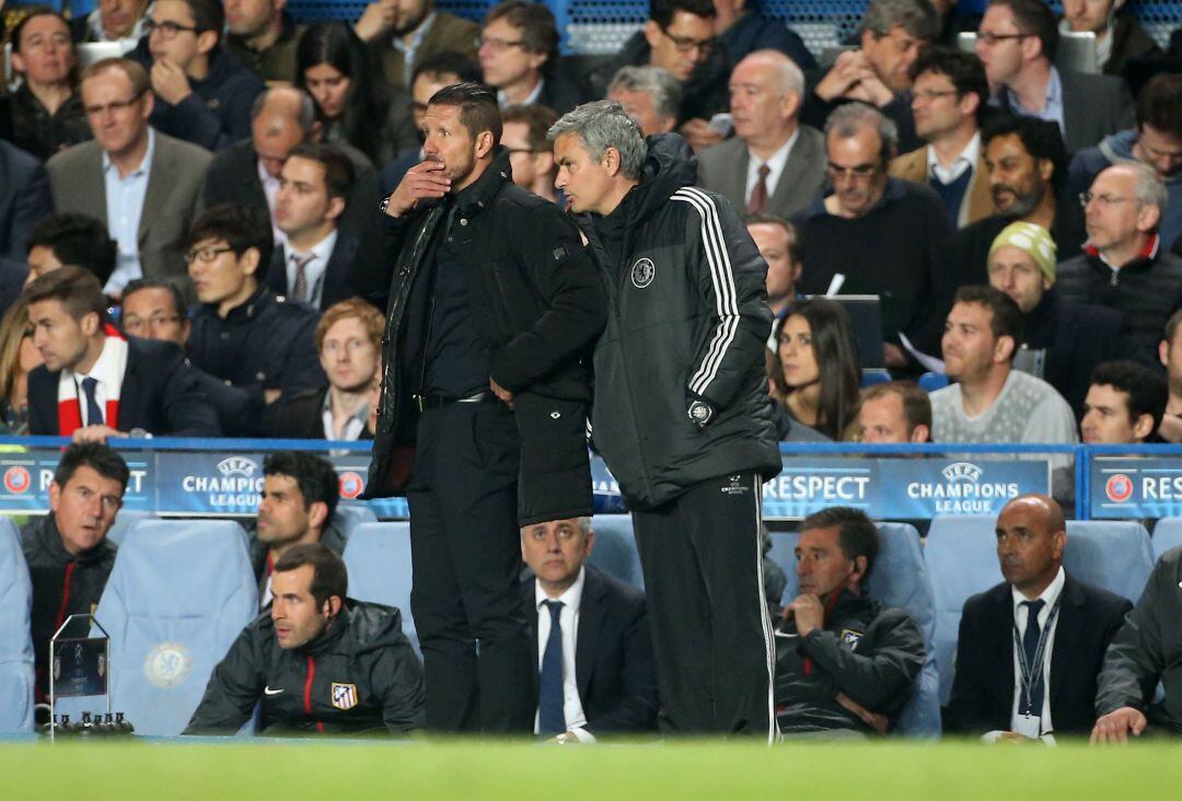 Simeone y Mourinho, en la semifinal de Champions de 2014 entre Chelsea y Atlético de Madrid