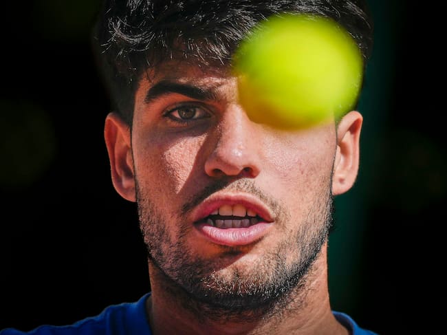 Carlos Alcaraz, durante un entrenamiento en el Conde de Godó 2026
