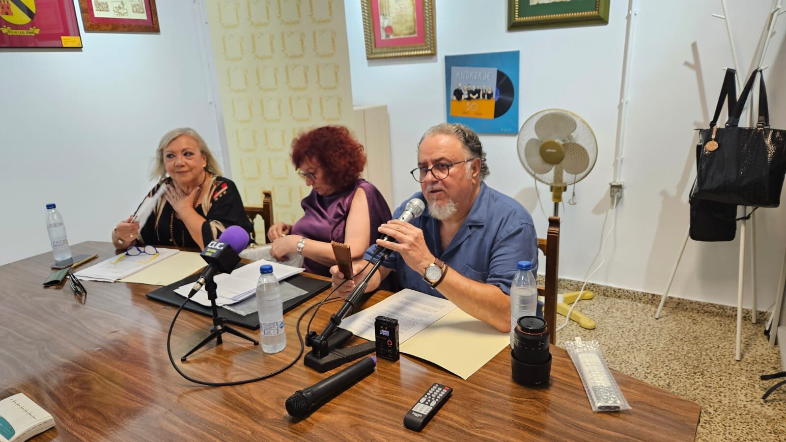 Momento de la presentación de José Nieto