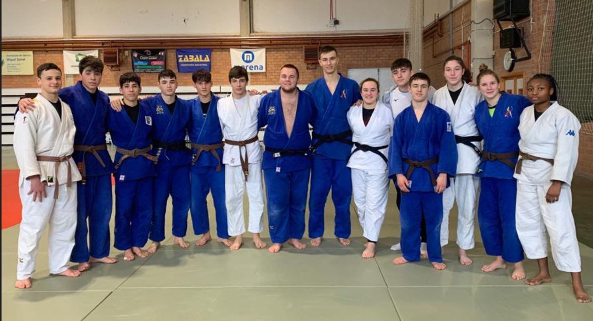 Deportistas del Club Judo Huesca