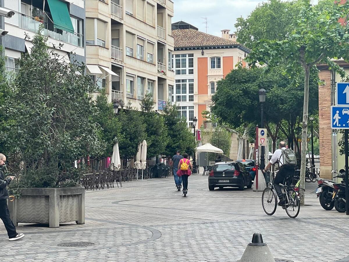 El Ayuntamiento de Logroño encargará a la Universidad de La Rioja un estudio sobre los pisos turísticos en la capital