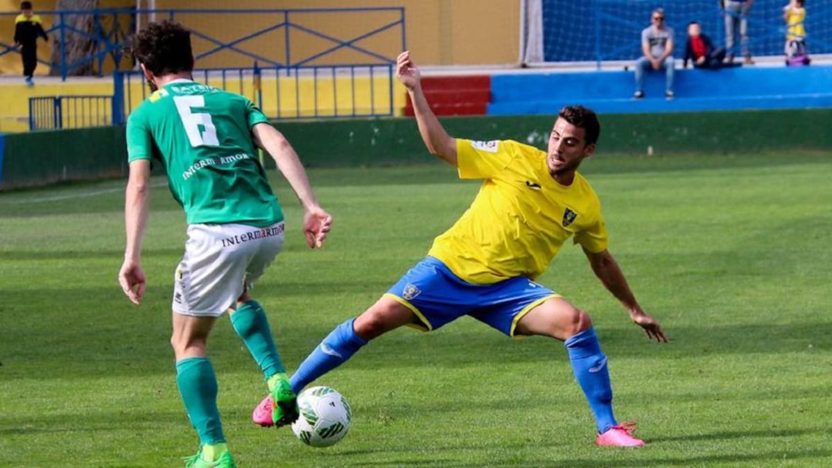 Héctor Ayo, una opción para la mediapunta del Real Murcia