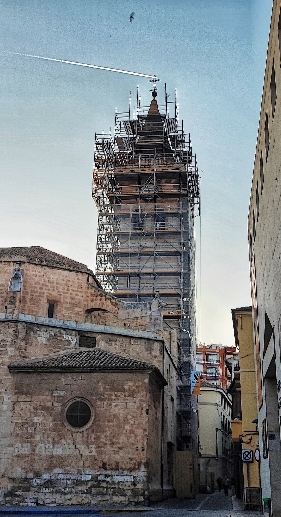 Torre en obras