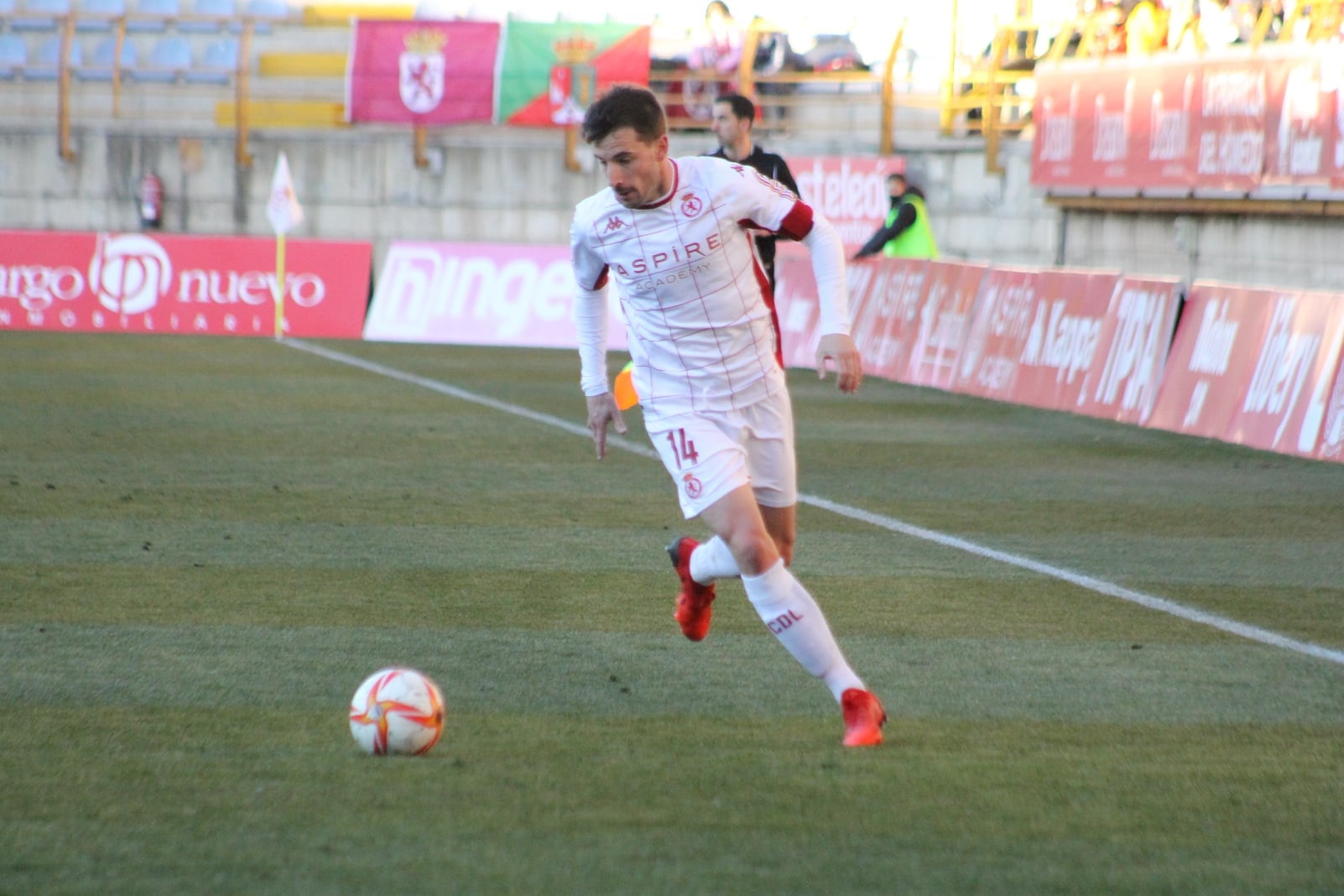 Castañeda, durante una de sus actuaciones en el Reino de León