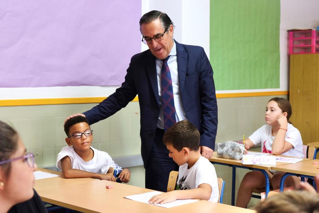 Miguel Briones, delegado territorial de Desarrollo Educativo y Formación Profesional y de Universidad, Investigación e Innovación en Málaga