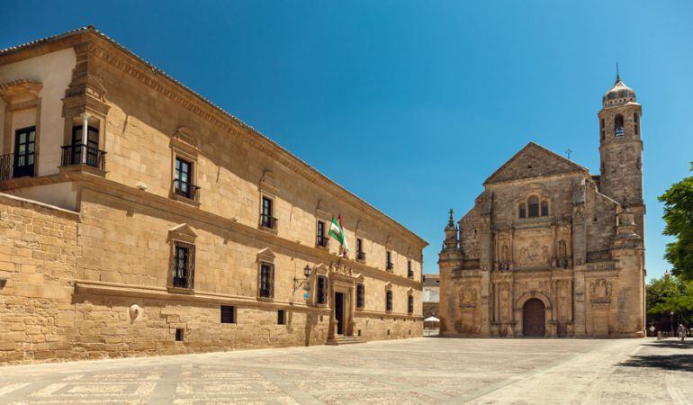 Imágen de la Plaza Vázquez de Molina, en Übeda.