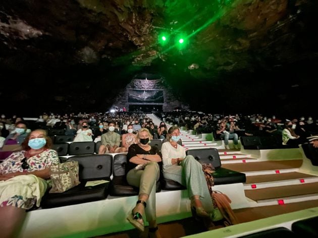 Público asistente al concierto de Mata Soto en Dial Jameos.