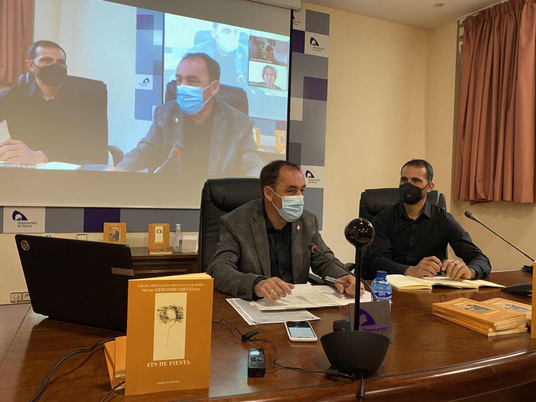 Benito Serrano y Enrique Rubio, en la entrega de los premios.