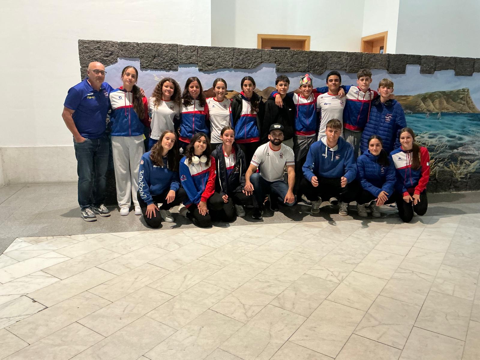 Expedición del CD Nadamas de Lanzarote en el clasificatorio regional.