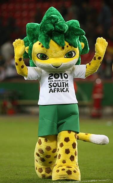 Zakumi fue la mascota oficial en el Mundial de Sudáfrica 2010. (Photo by contrast/Ralf Pollack/ullstein bild via Getty Images)