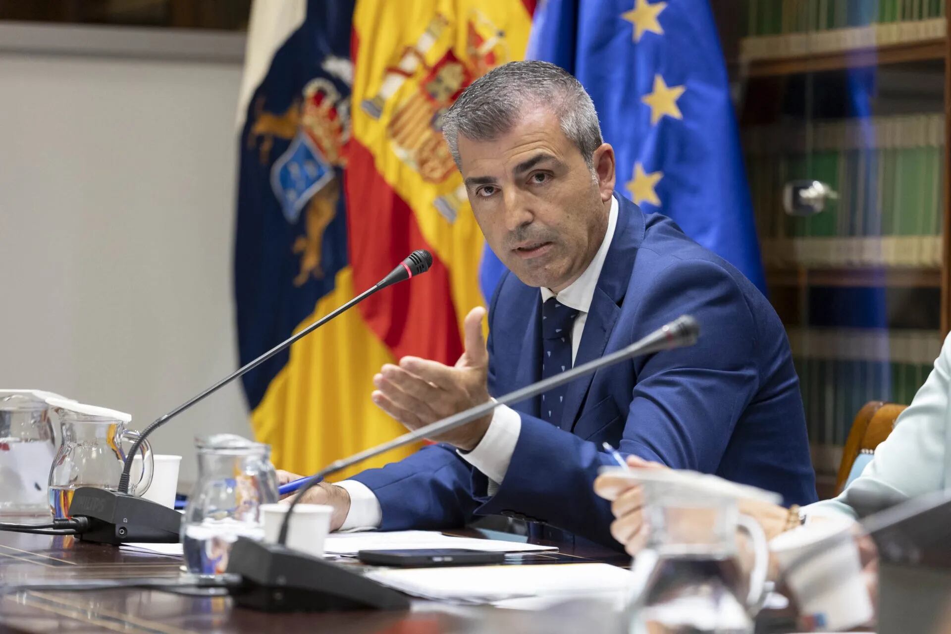 Manuel Domínguez, vicepresidente de Canarias, en sede parlamentaria. (EFE)