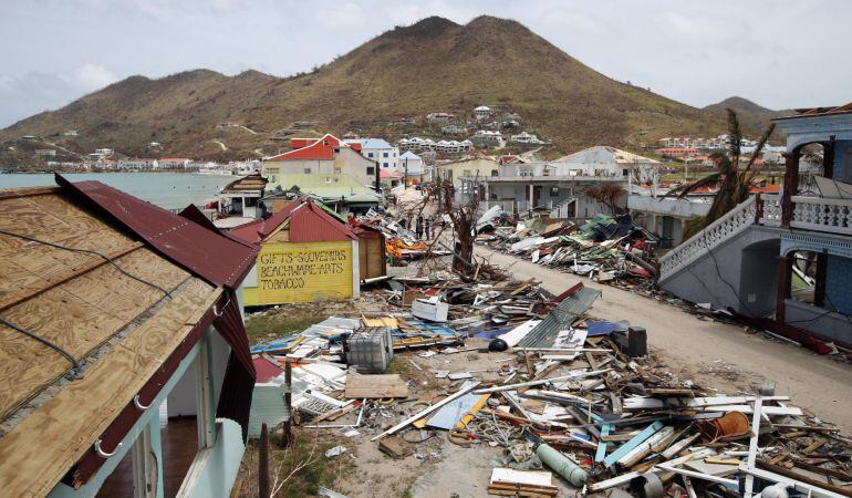 Vista aérea de los daños provocados por el paso del huracán Irma en la isla caribeña de San Martín.