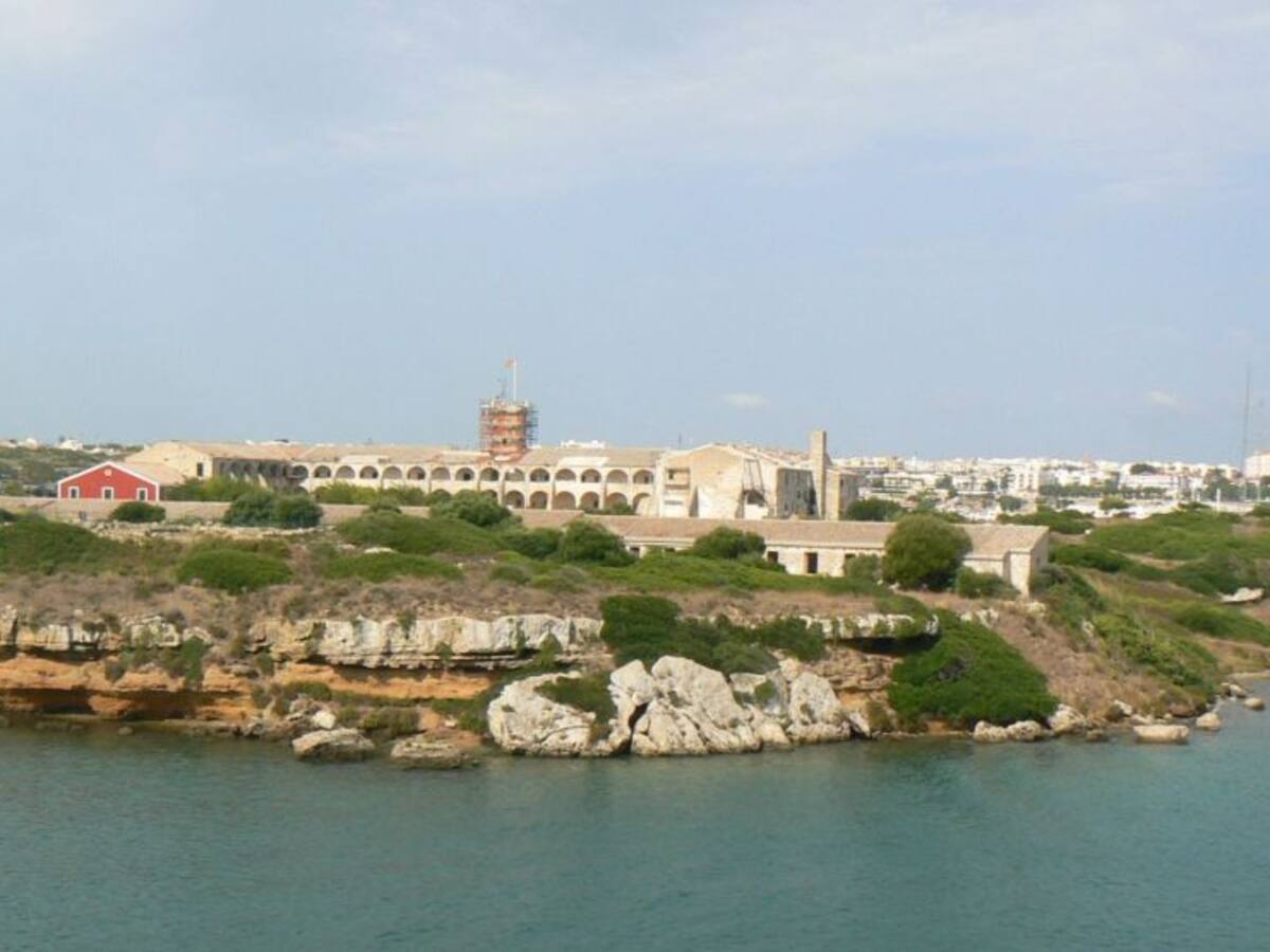 Hauser & Wirth ya pueden instalarse en la Illa del Rei