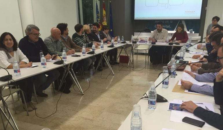 Reunión de este jueves del Consell Local del Comerç que ha discutido la modificación de las zonas de afluencia turística