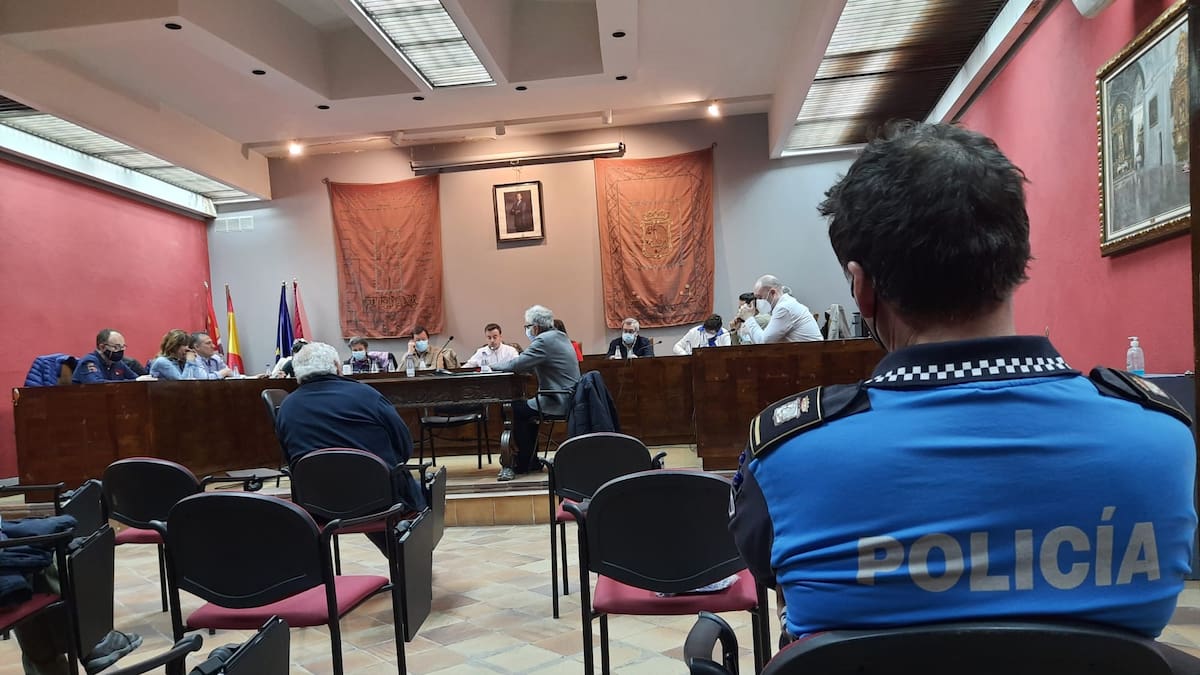 Resumen del pleno de abril en Cuéllar donde se debatió sobre el pliego de organización de los festejos taurinos