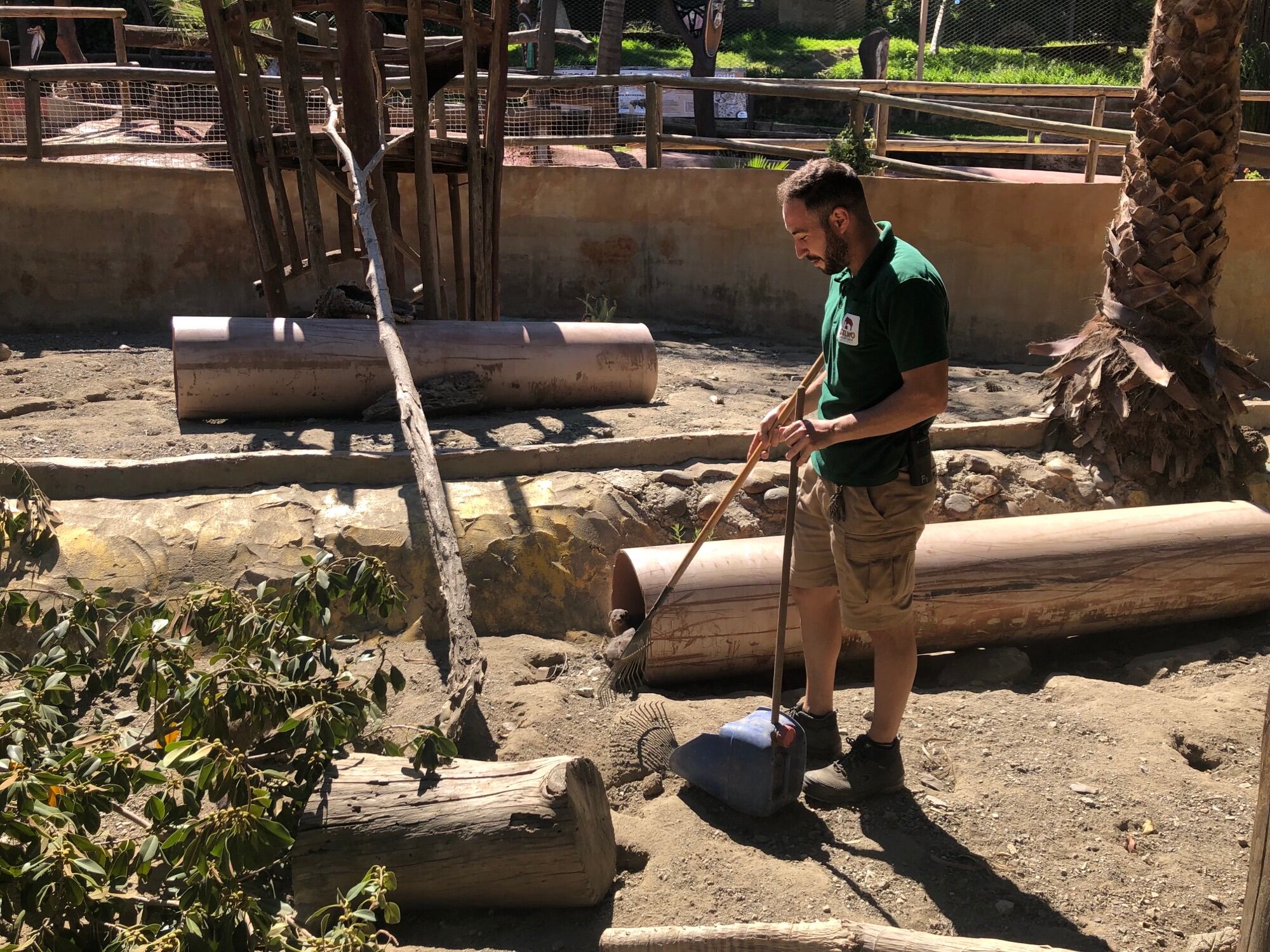 Uno de los cuidadores que conmemoran esta jornada