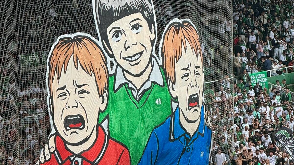 El Racing recurrirá si recibe una multa por el tifo del partido contra el Real Oviedo