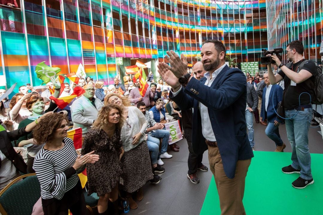 El candidato a la presidencia del Gobierno de Vox, Santiago Abascal, durante el mitin celebrado esta mañana en Vitoria