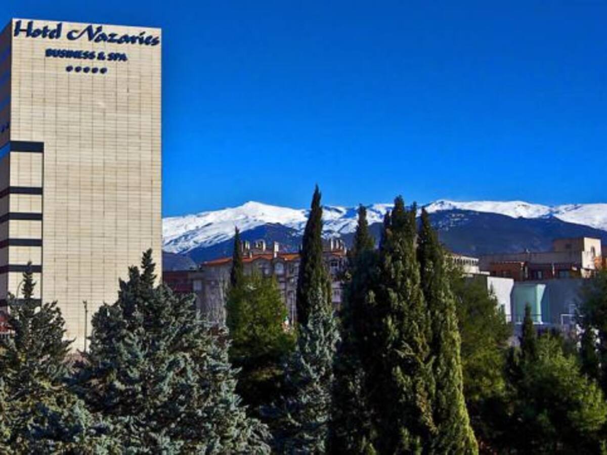 Barceló se queda el hotel Nazaríes