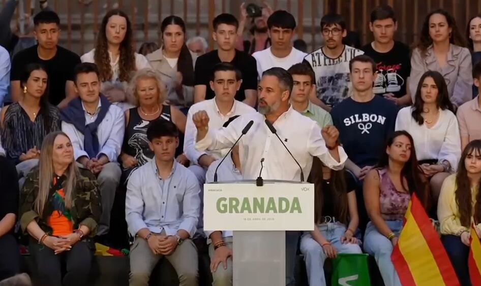 Santiago Abascal durante un mitin en Granada