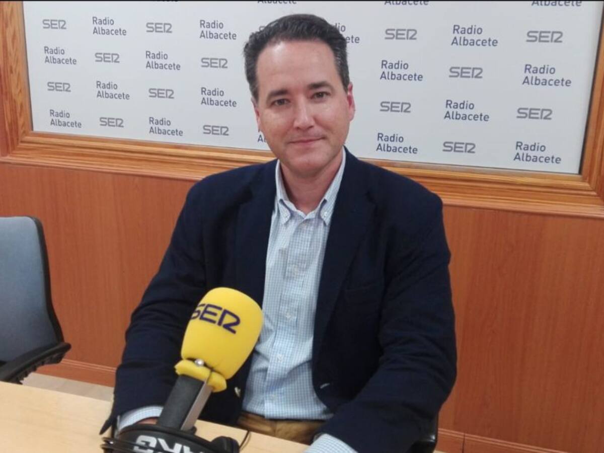 Comienzan las clases de iniciación al golf en Las Pinaillas