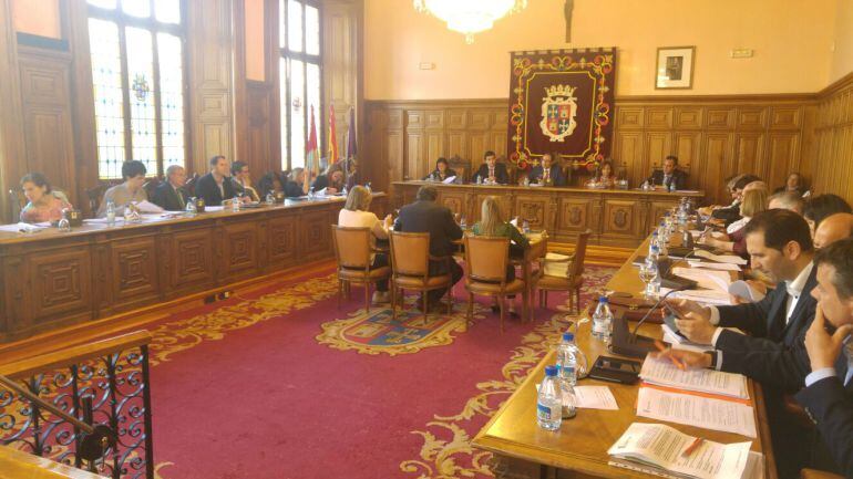 Pleno municipal del mes de junio