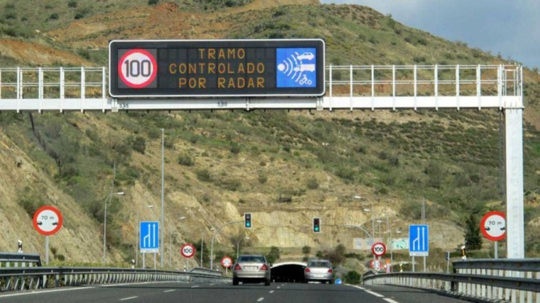 El radar de El Palo es el más sancionador del millar de medidores de velocidad instalados por la DGT en España