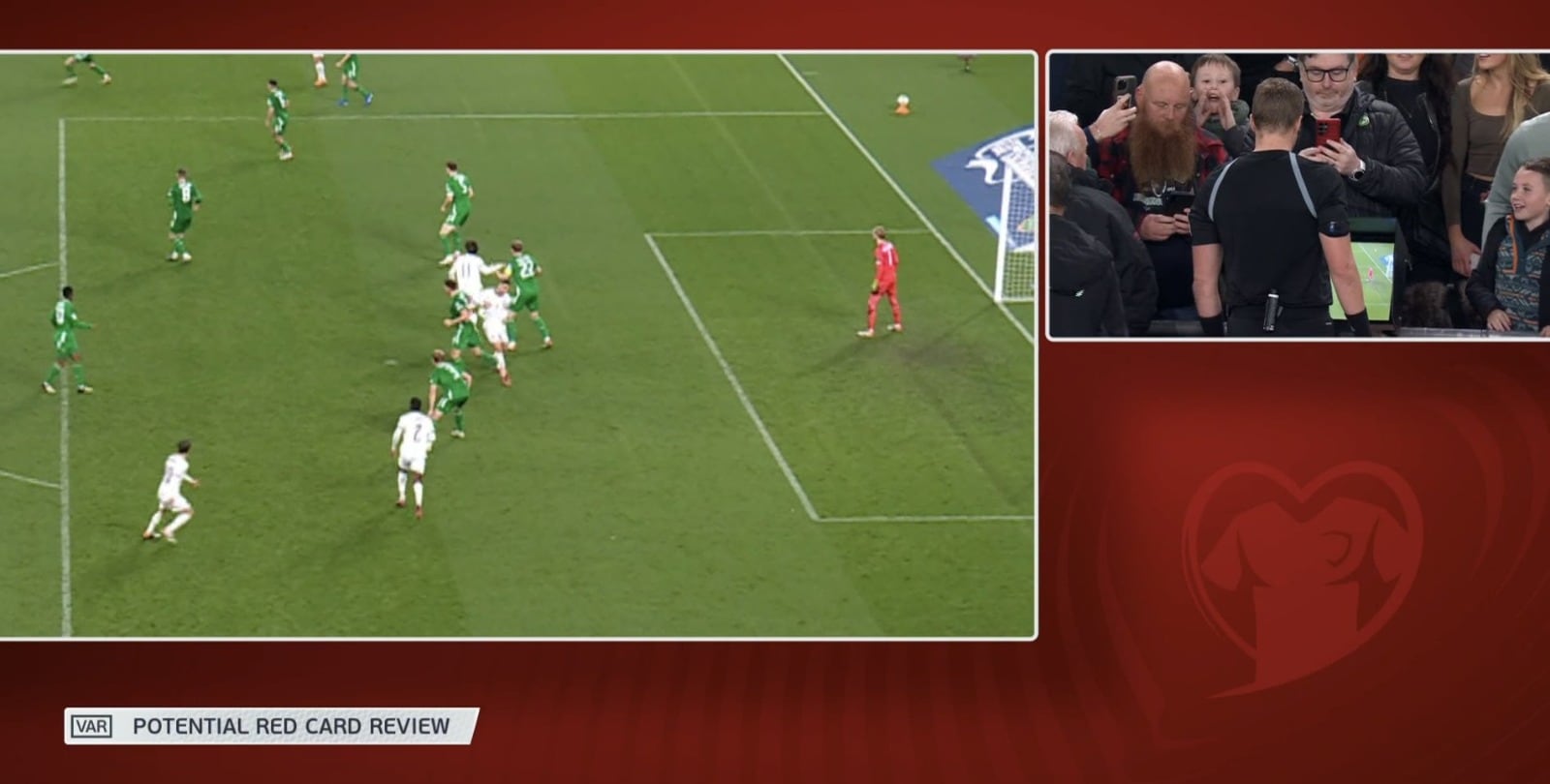 La expulsión de Cristiano Ronaldo en el partido contra Irlanda / Cadena SER