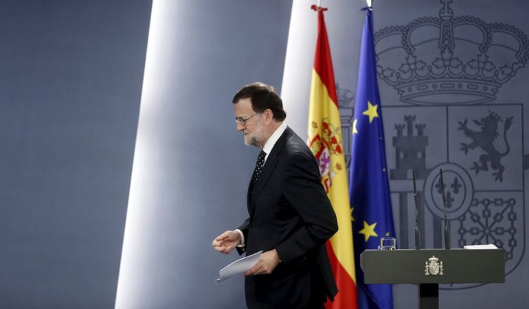 Mariano Rajoy, en una imagen tomada al finalizar una rueda de prensa en la Moncloa.