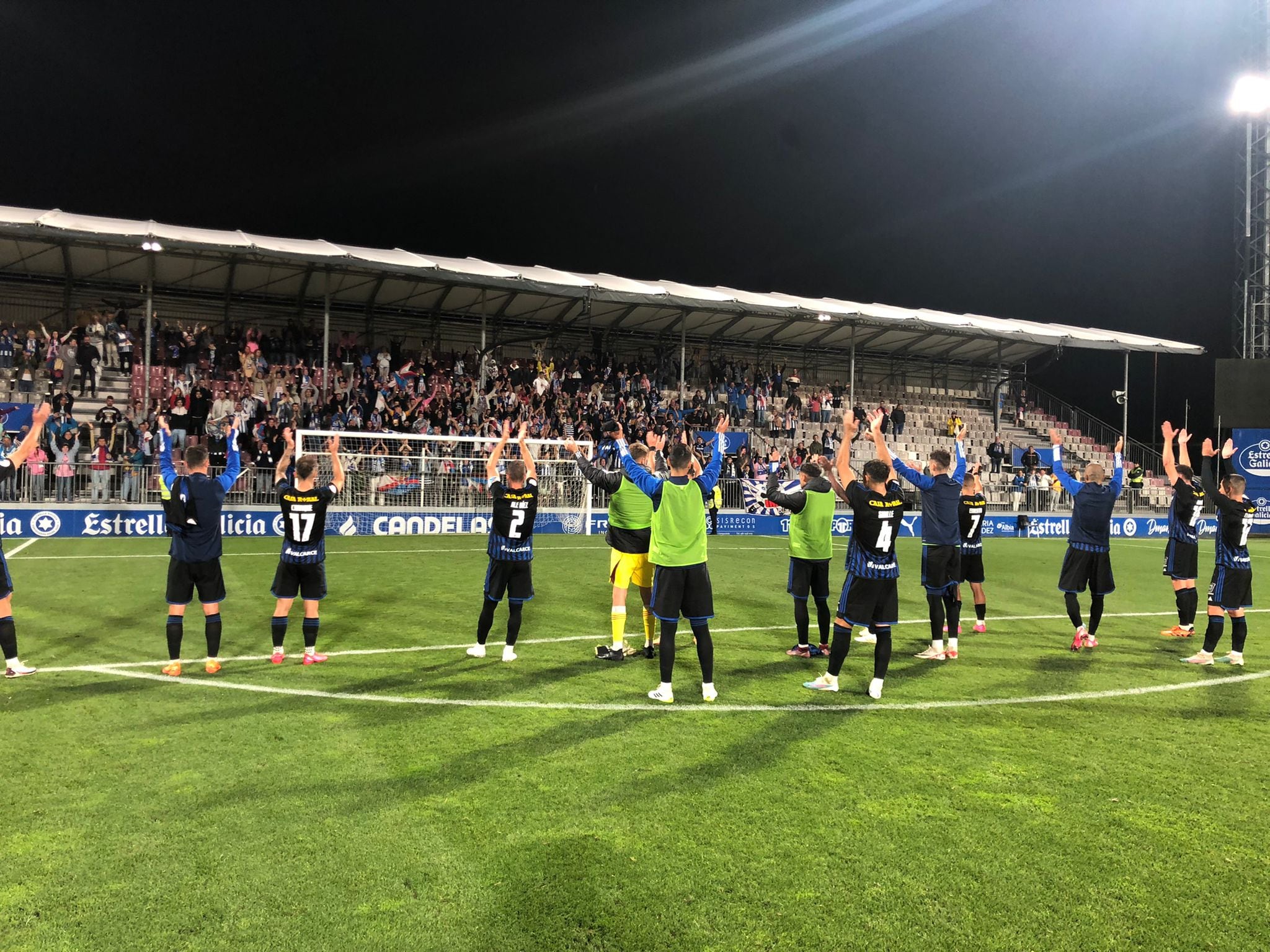 El conjunto berciano se quedo sin marcar por primera vez en la temporada en un partido en el que al final tuvo que defender el empate.