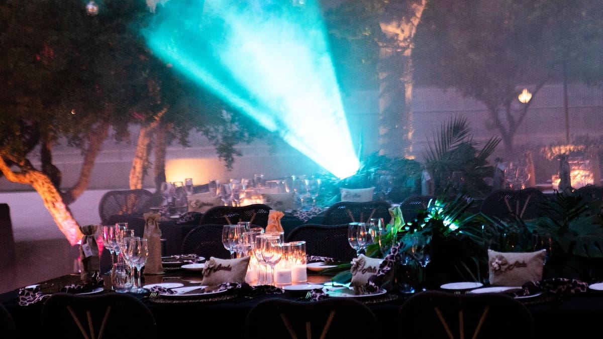 Lola Vélez, CEO de Quinta Lacy, explica en Hoy por Hoy Elda Vinalopó cómo organizar una boda perfecta cuidando tiempos y detalles.