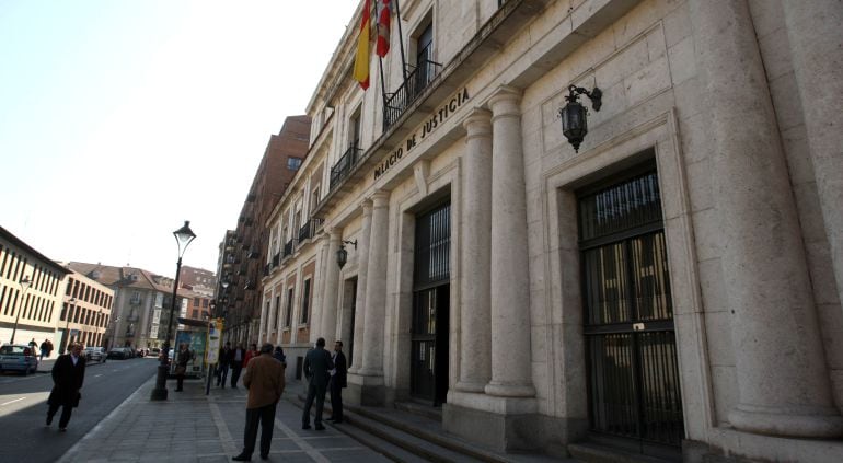 Exterior del edificio de la Audiencia Provincial de Valladolid