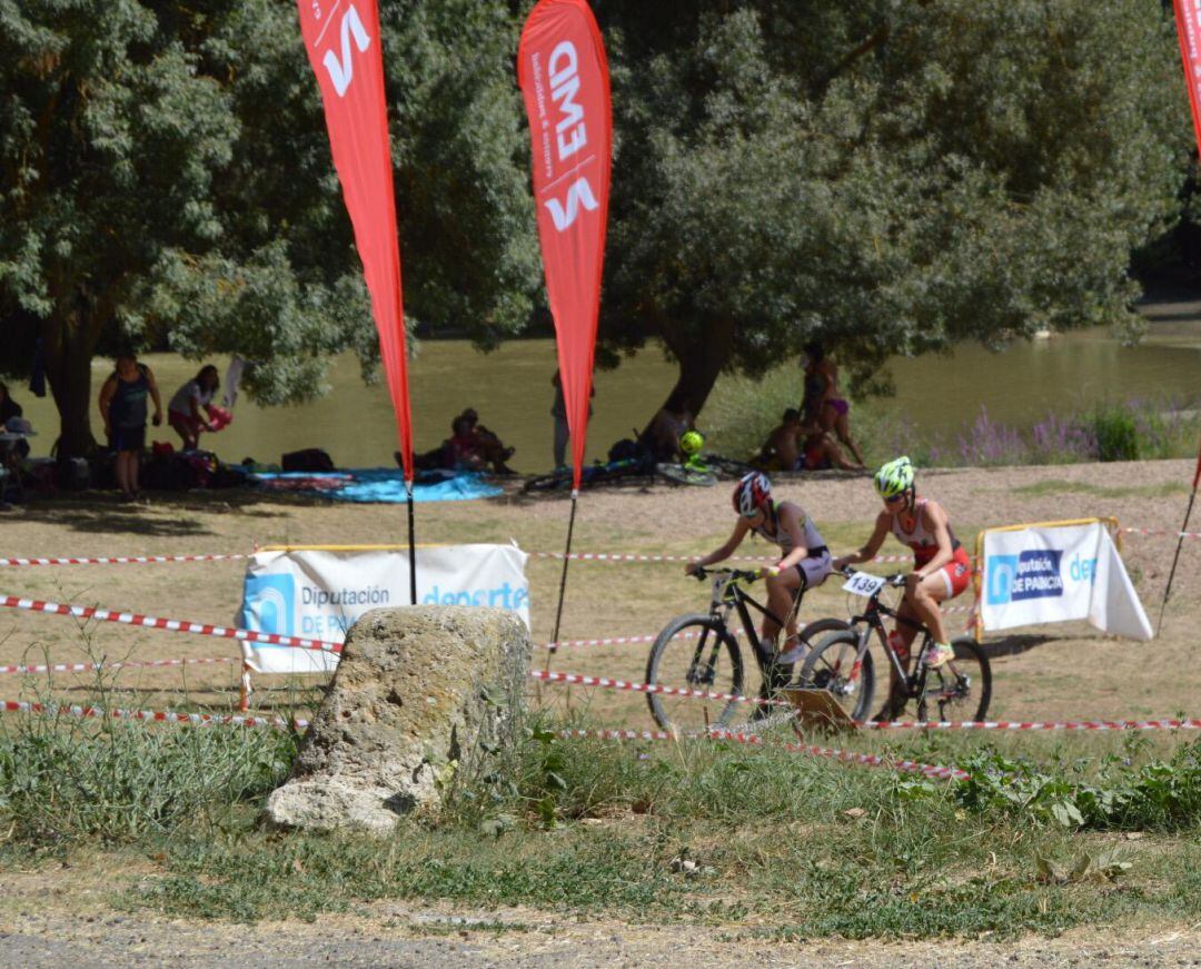 Imagen de archivo de una de las puebas del Circuito de Triatlón