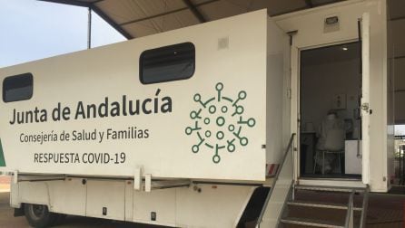 Unidad móvil de la Junta utilizada para la realización de cribados.