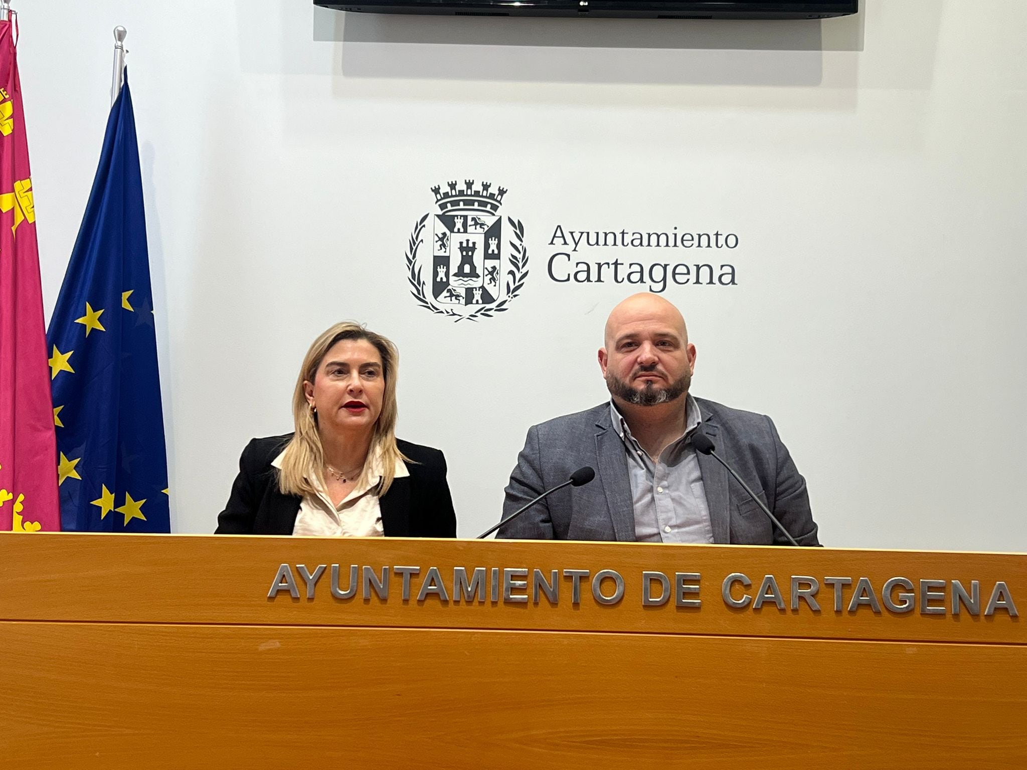 La descontaminación de Los Mateos desata una guerra de reproches entre el PSOE y el Gobierno de Cartagena